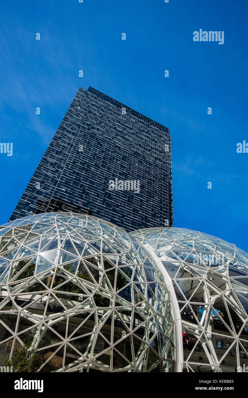 Le tre sfere in Amazzonia presso la sede centrale, Seattle, Washington, Stati Uniti d'America Foto Stock