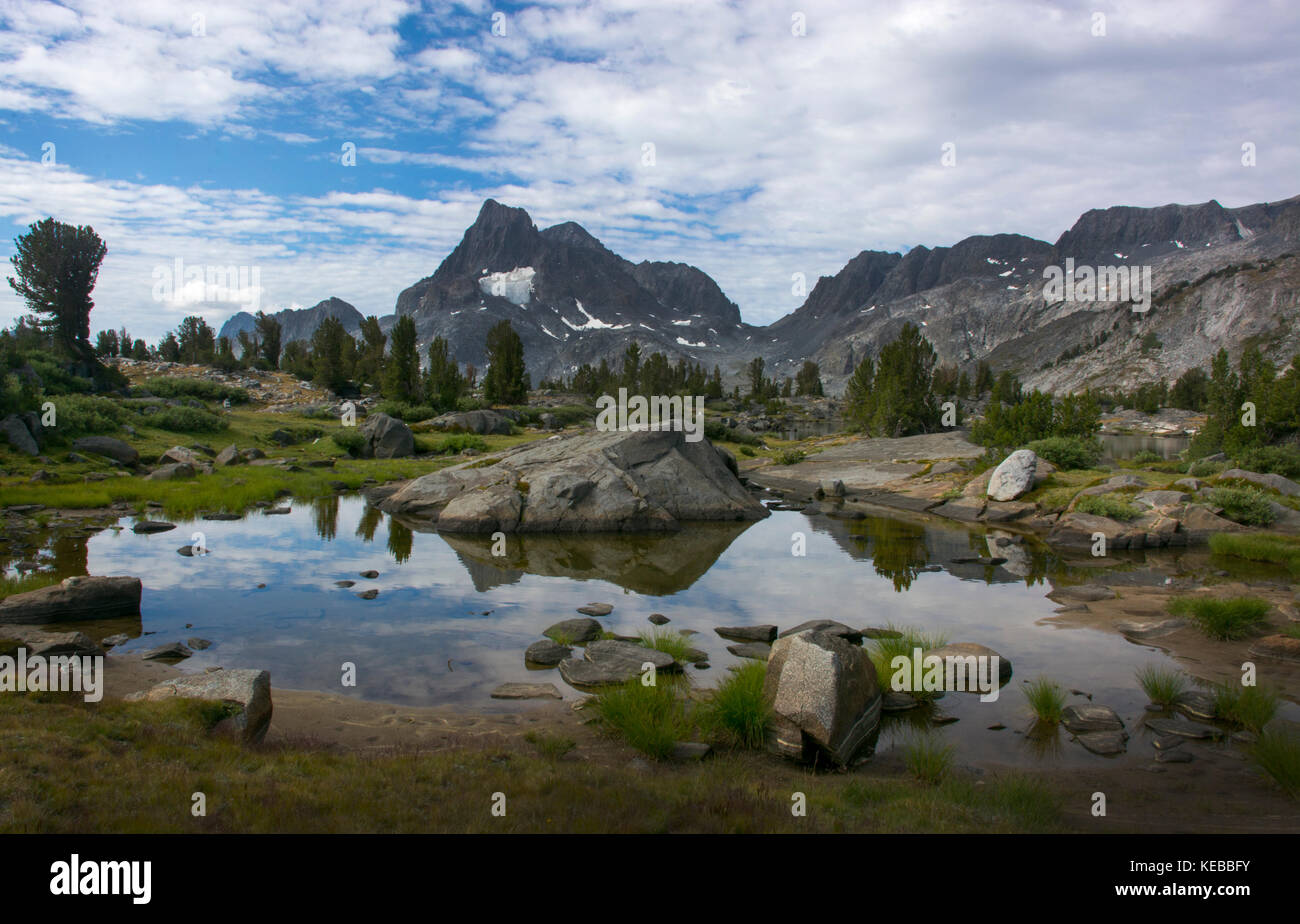 Picco di banner e il monte ritter, isola pass, John Muir Trail, California Foto Stock