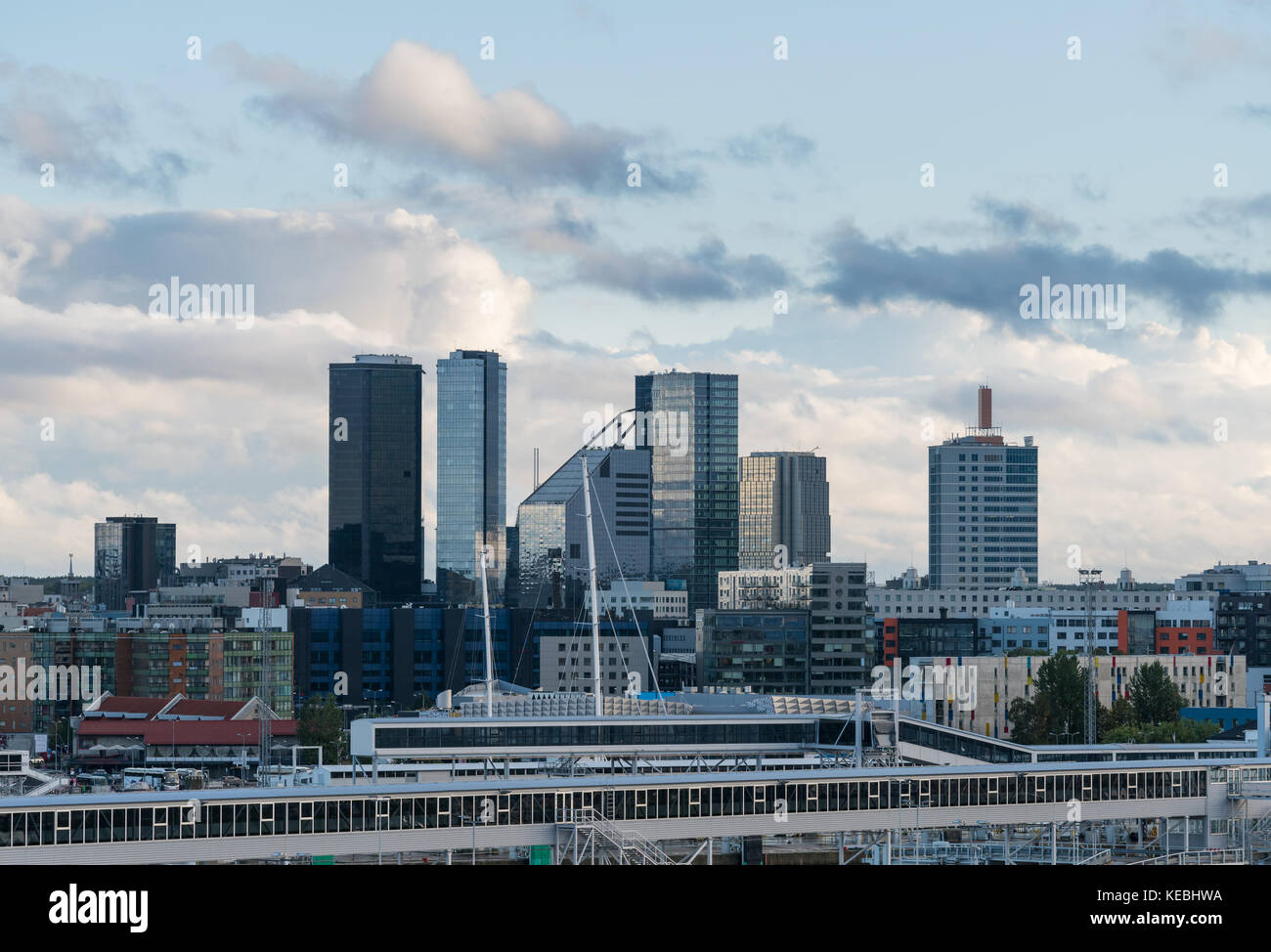 Moderno skyline di Tallinn Estonia Foto Stock