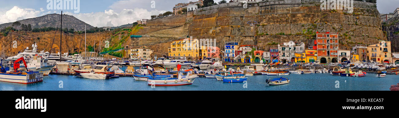 Porto di Marina di Cassano, Piano di Sorrento, vicino Napoli, campania, Italy. Foto Stock