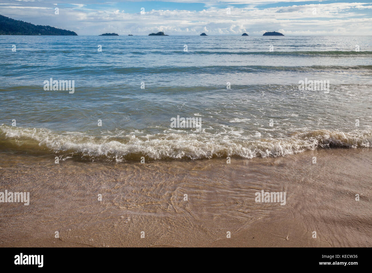 Thailandia, Trat Provincia, Koh Chang isola nel Golfo della Tailandia, West Coast, dolce navigare a Ao Klong Phrao Beach Foto Stock