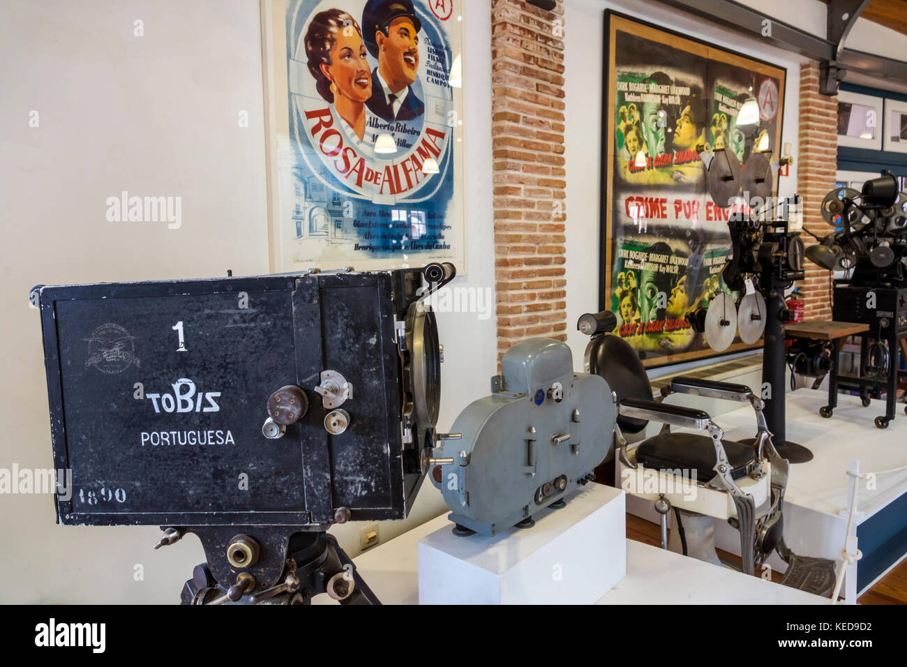 Lisbona Portugal,Casa do Alentejo,Cinemateca Portuguesa,Museu do Cinema,Istituto di Film Portoghese,museo,mostra collezione di film d'epoca cam Foto Stock