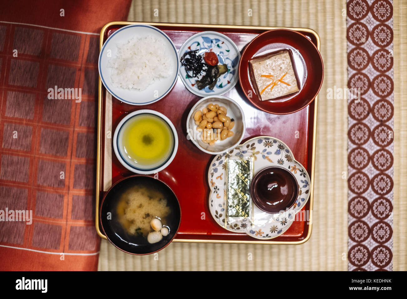 Giapponese cena servita in koya san tempio Foto Stock