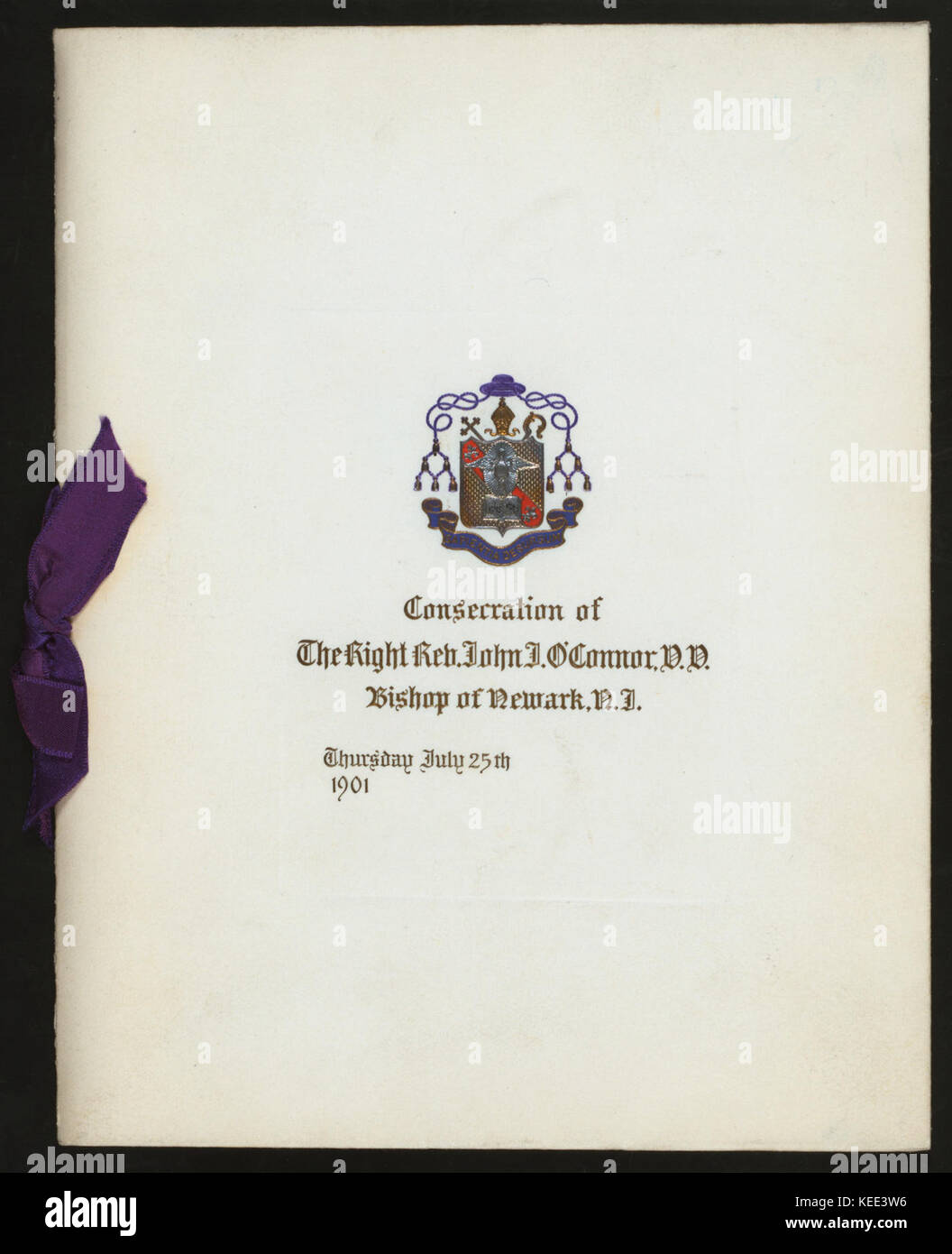 La consacrazione del diritto REV. JOHN O'Connor, D.D. Vescovo di NEWARK NJ (detenute da) CHIESA CATTOLICA (a) KRUGER AUDITORIUM, Newark, NJ (CLUB PRIVATO;) (NYPL ADE 277126 469521) Foto Stock