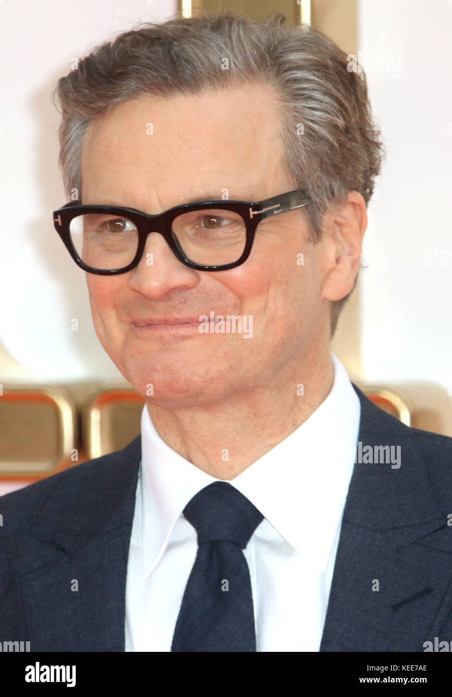 Set 18, 2017 - Colin Firth frequentando 'Kingsman: Il Golden Circle" mondo Premiere, Leicester Square a Londra, Inghilterra, Regno Unito Foto Stock