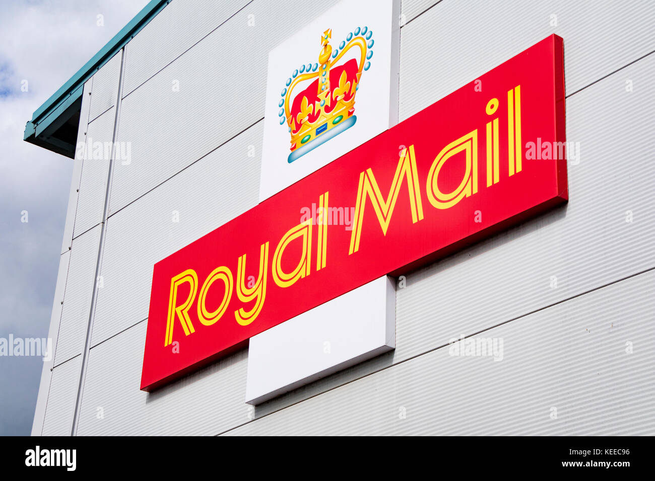 Royal Mail logo, England, Regno Unito Foto Stock