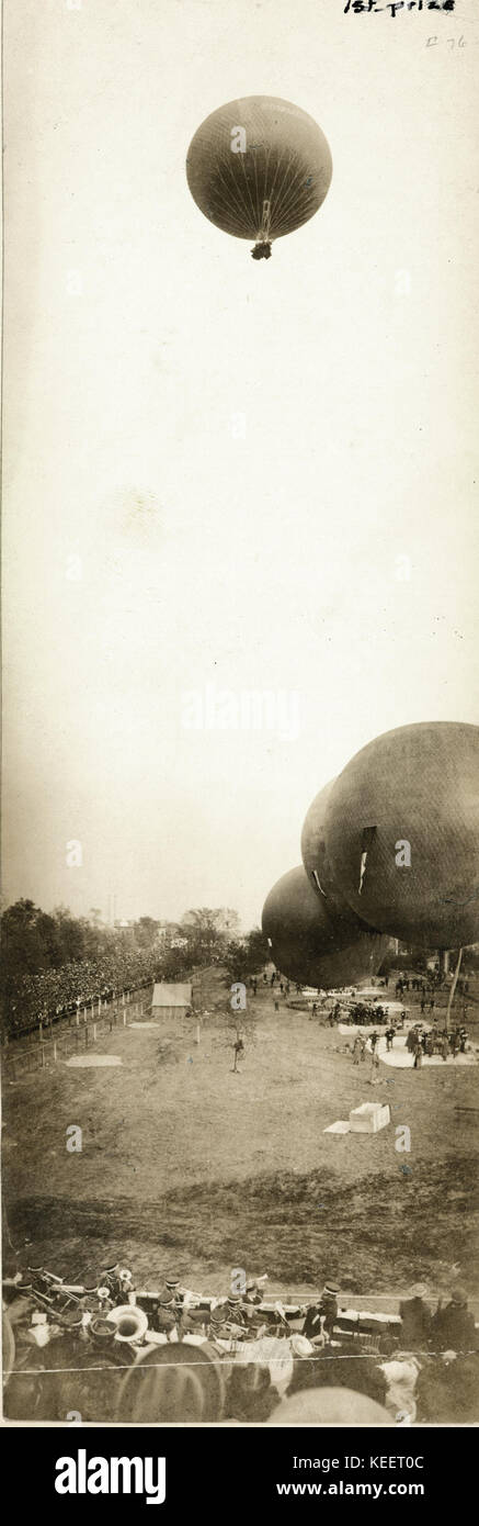 Mongolfiera il Pommern lanciando al 1907 James Gordon Bennett International Balloon gara di Forest Park, 21 ottobre 1907. Il Pommern ha vinto la gara e impostare un nuovo American record di distanza Foto Stock