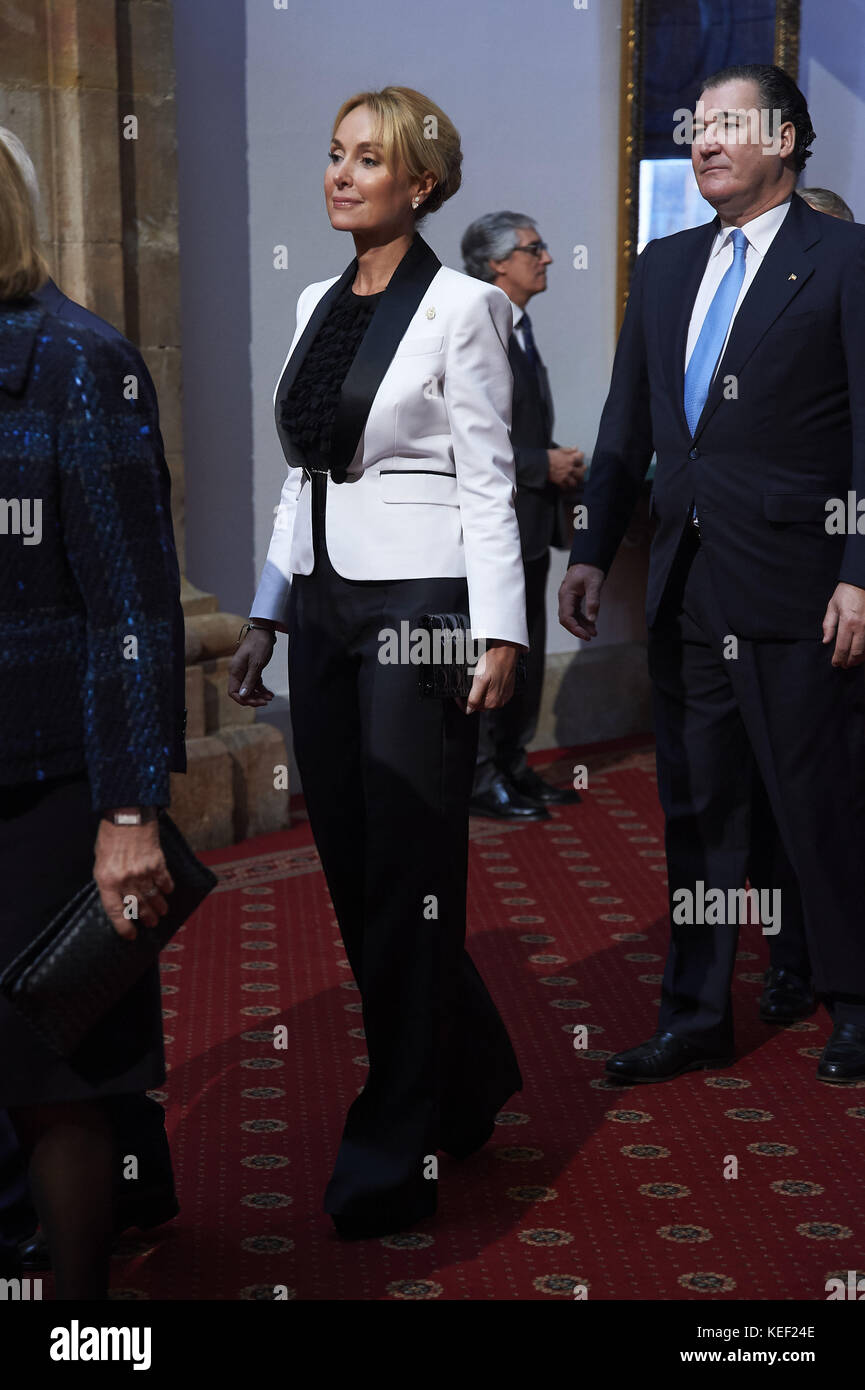 Oviedo, Asturie, Spagna. 20 ottobre 2017. Esther Alcocer Koplowitz ha partecipato ad un pubblico con i vincitori del Princesa de Asturias Awards 2017 al Reconquista Hotel il 20 ottobre 2017 a Oviedo, in Spagna. Crediti: Jack Abuin/ZUMA Wire/Alamy Live News Foto Stock