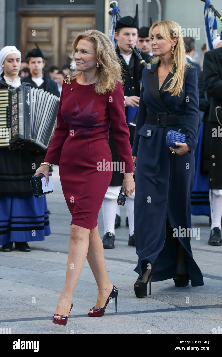 Alicia Koplowitz, Esther Alcocer Koplowitz durante i Princess of Asturias Awards 2017 a Oviedo, venerdì 20 ottobre 2017 Credit: Gtres Información más Comuniación on line, S.L./Alamy Live News Foto Stock