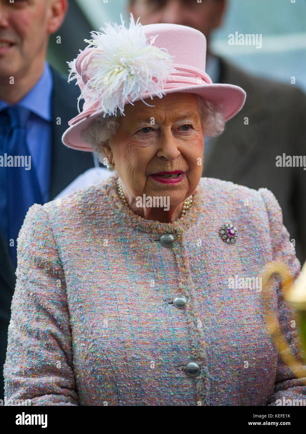 Ascot, Regno Unito. Xxi oct, 2017. Sua Maestà la Regina Elisabetta a Ascot gare su Qipco Champions giorno. Credito: John Beasley/Alamy Live News Foto Stock