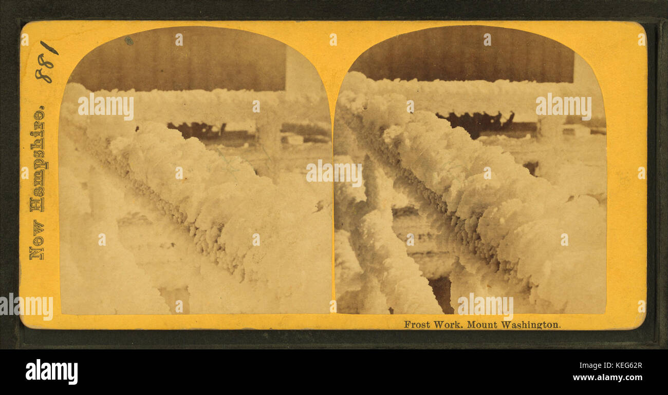 Una fotografia stereoscopica intitolata "Frost Work, Mount Washington" dalla collezione Robert N. Dennis, raffigurante formazioni ghiacciate sulla montagna. Foto Stock