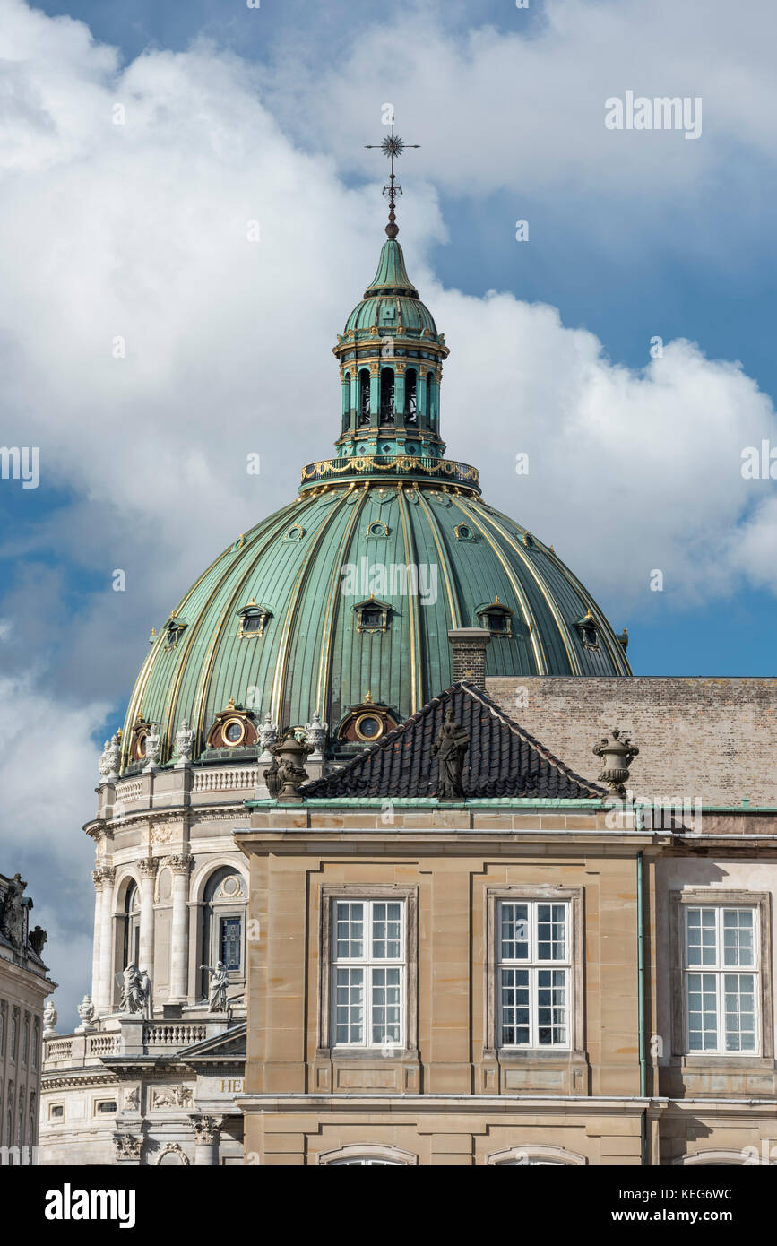 Frederik della chiesa Frederiks danese Kirke popolarmente noto Chiesa di Marmo da Palazzo Amalienborg, Copenhagen , Danimarca Foto Stock