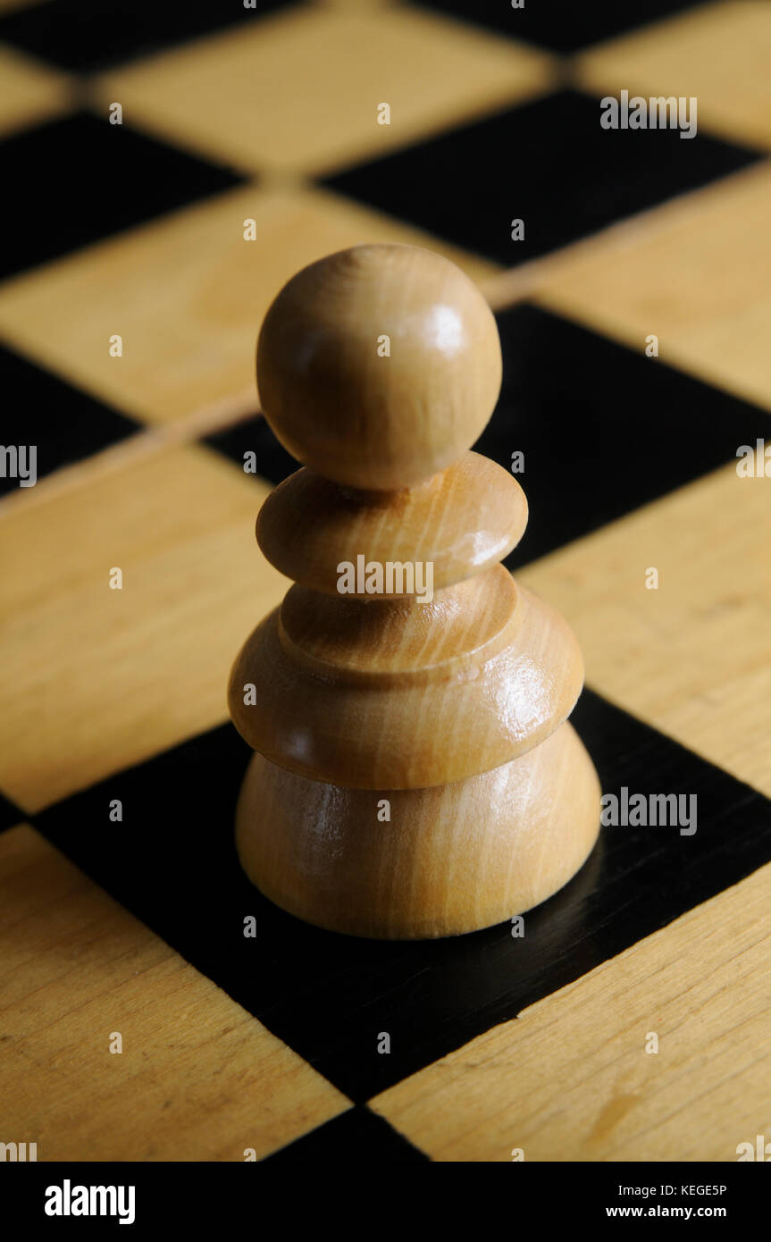 Pezzo di scacchi di Pawn su Chessboard primo piano Foto Stock