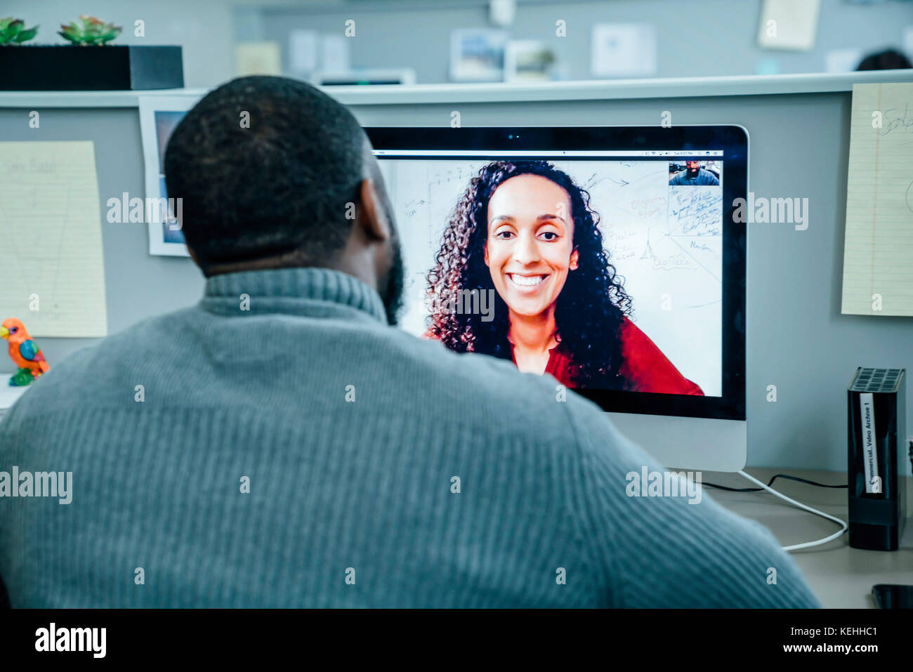 Uomini d'affari in videoconferenza Foto Stock