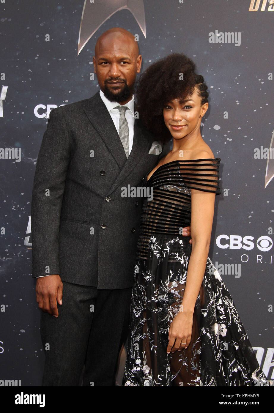 "Star Trek: Discovery" Premiere tenutasi all'ArcLight Cinerama Dome con: Sonequa Martin-Green, Husband Kenric Green dove: Los Angeles, California, Stati Uniti quando: 19 set 2017 Credit: Adriana M. Barraza/WENN.com Foto Stock