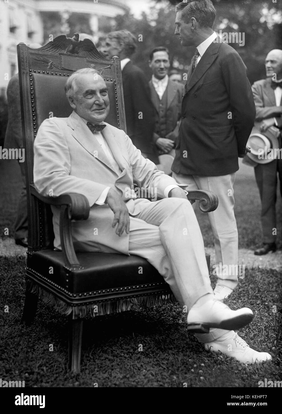 Il presidente degli Stati Uniti Warren Harding,ritratto al di fuori di casa bianca,Washington dc, Stati Uniti d'America,Harris & ewing,1921 Foto Stock