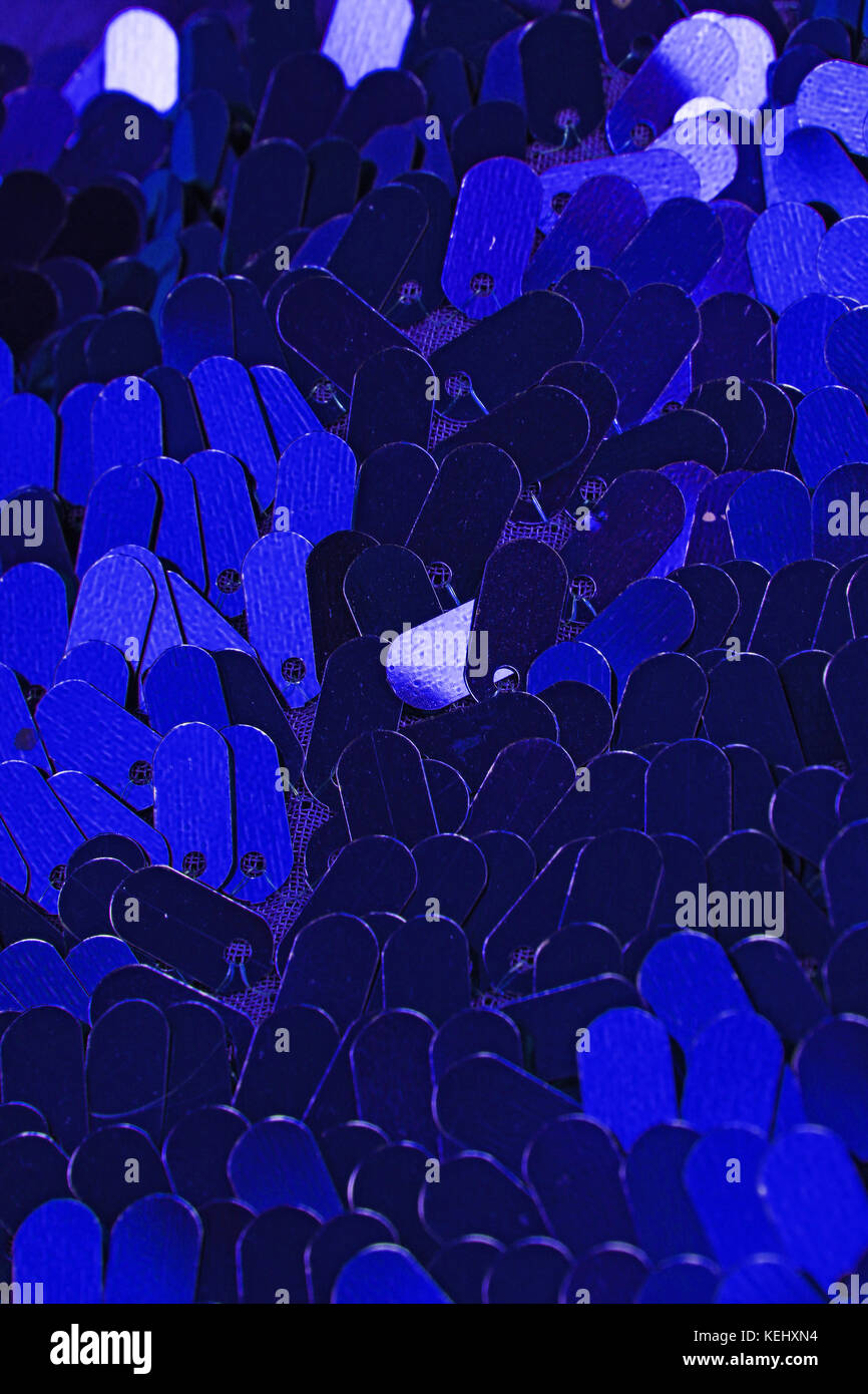 Spangle, sequin pailette sfondo. Abito a specchio panno di materiale modello di texture. Sartoria concetto di cucitura. Shiny specchiata tessuto di moda. Shiny cl Foto Stock