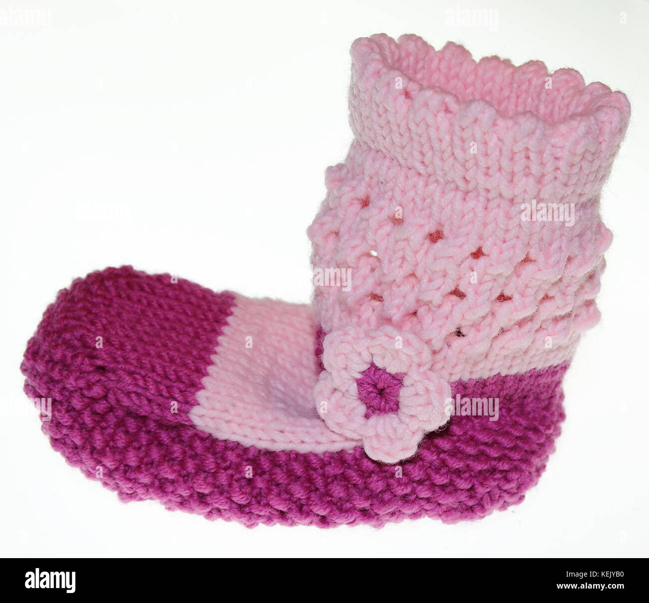 Mädchen Baby Socken, Strümpfe, gestrickt in rosa, rosa Foto Stock