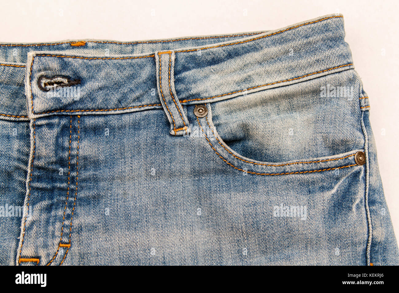 Jeans blu sfondo anteriore. Foto Stock