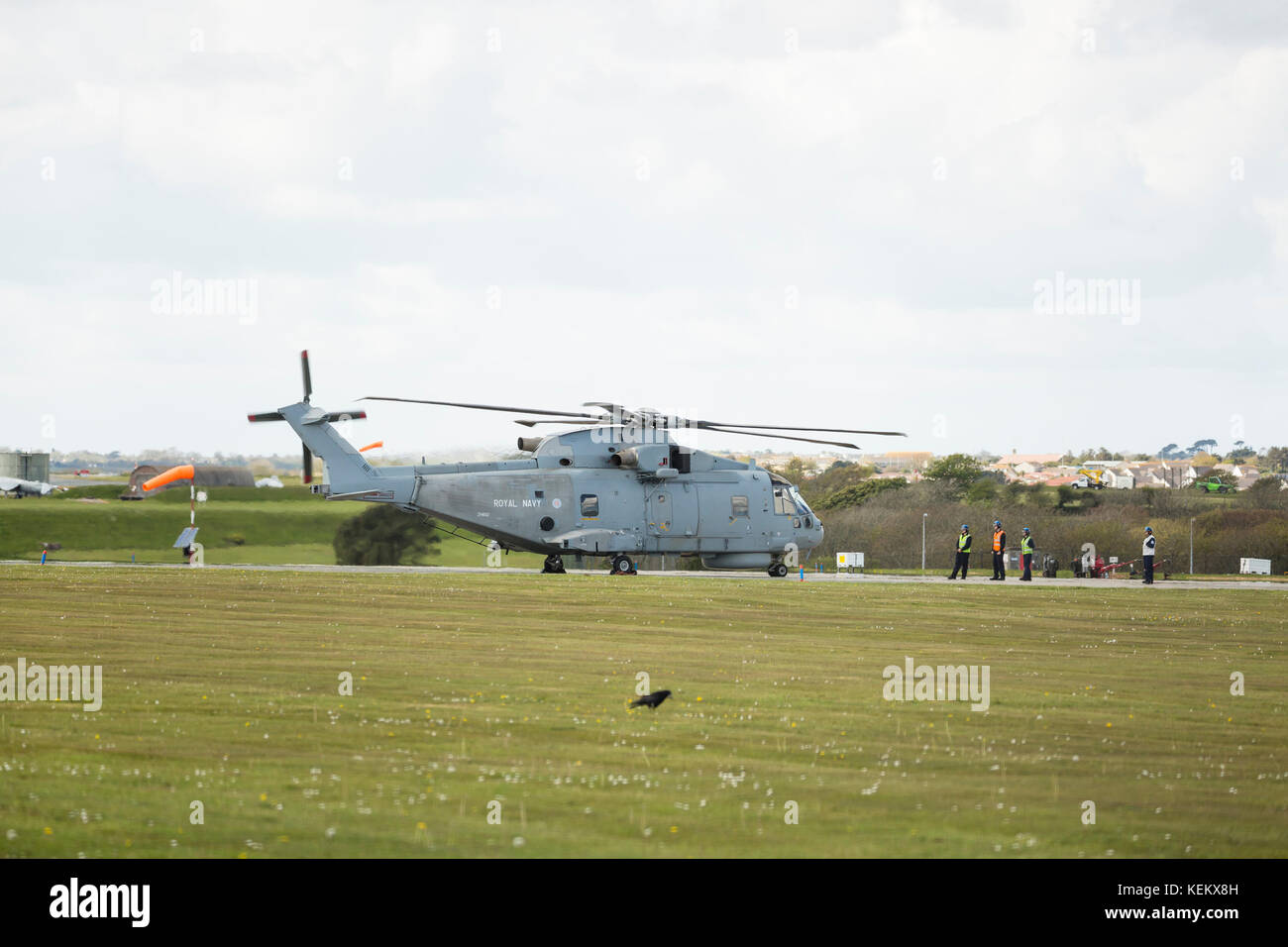 Fleet Air Arm Agusta Westland Merlin HM1 elicottero suolo correndo RNAS Culdrose Foto Stock