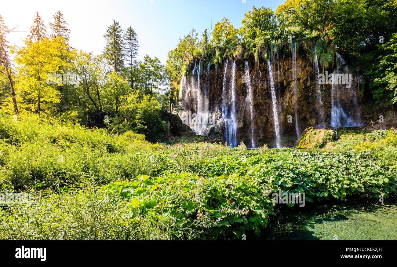 Galovac cascata nel parco nazionale dei laghi di Plitvice, Croazia Foto Stock