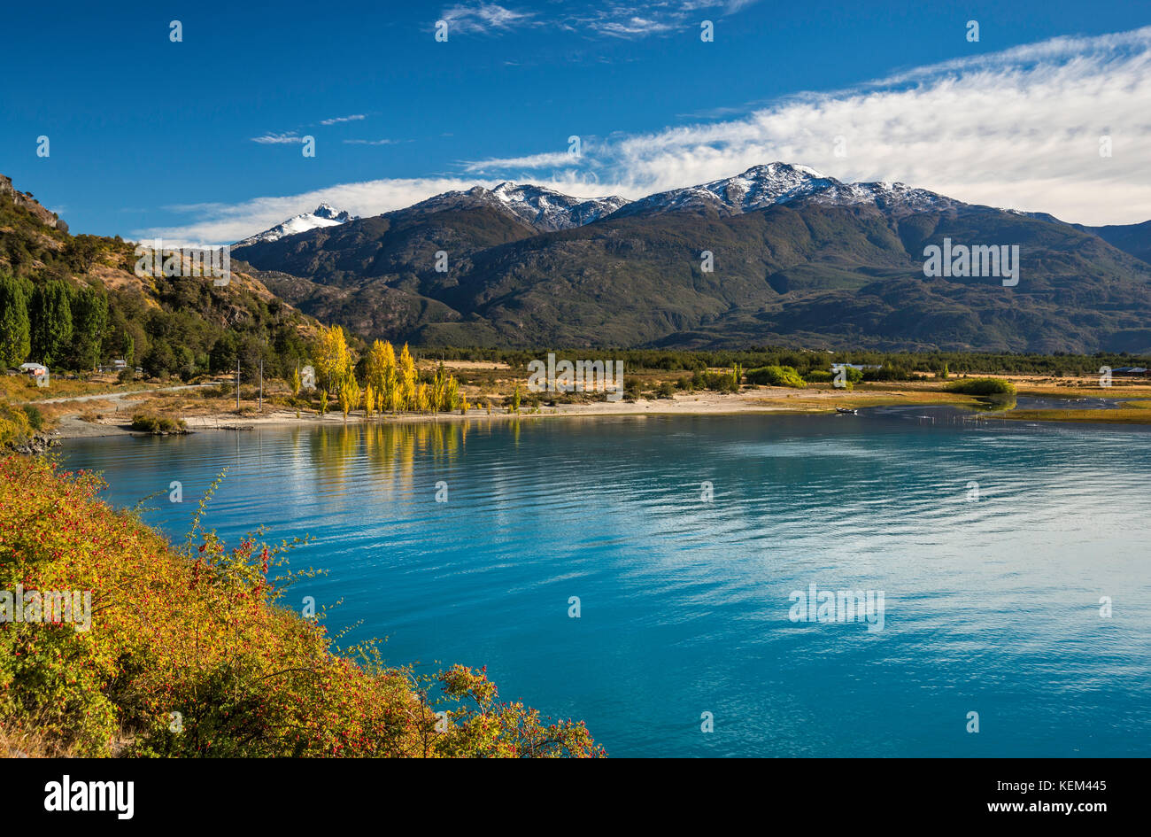 Lago General Carrera vicino a Cruce El Maiten, Carretera Austral autostrada, Patagonia, Cile Foto Stock