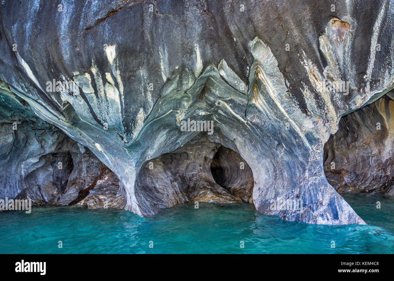Cattedrale di marmo, cave di marmo Cuevas de Marmol, Lago General Carrera, Patagonia, Cile Foto Stock