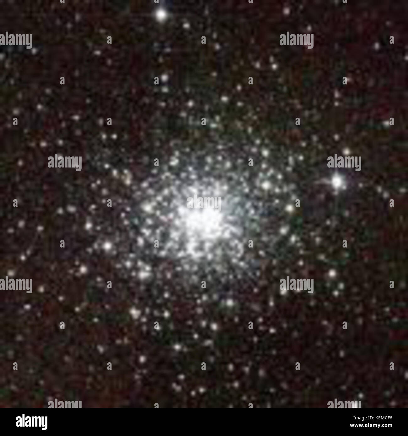 Messier oggetto 107 Foto Stock