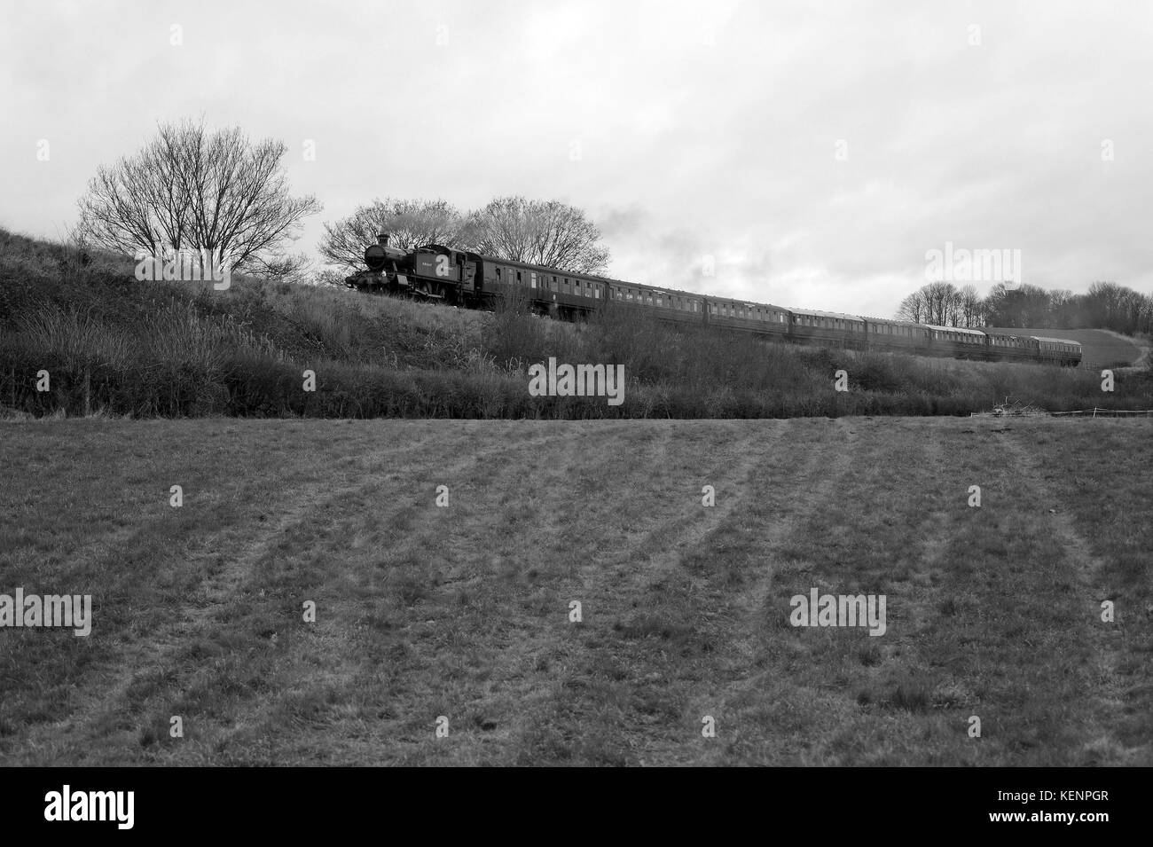 5164 si avvicina il ponte victoria con un arley - kidderminster santa speciale servizio. Severn Valley Railway. Foto Stock