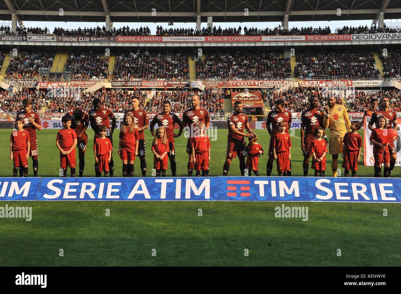 Team torino fc durante la serie di una partita di calcio tra torino fc e come roma allo stadio grande Torino il 22 ottobre 2017 a Torino, Italia. Credito: Fabio petrosino/alamy live news Foto Stock