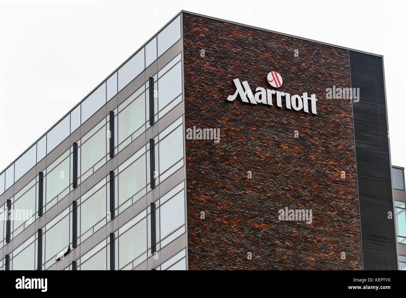 COPENHAGEN, Danimarca - 24 luglio 2017: vista esterna di una struttura a 5 stelle di lusso Marriott hotel in Copenhagen. Marriott Hotels & Resorts è Marriott International Foto Stock
