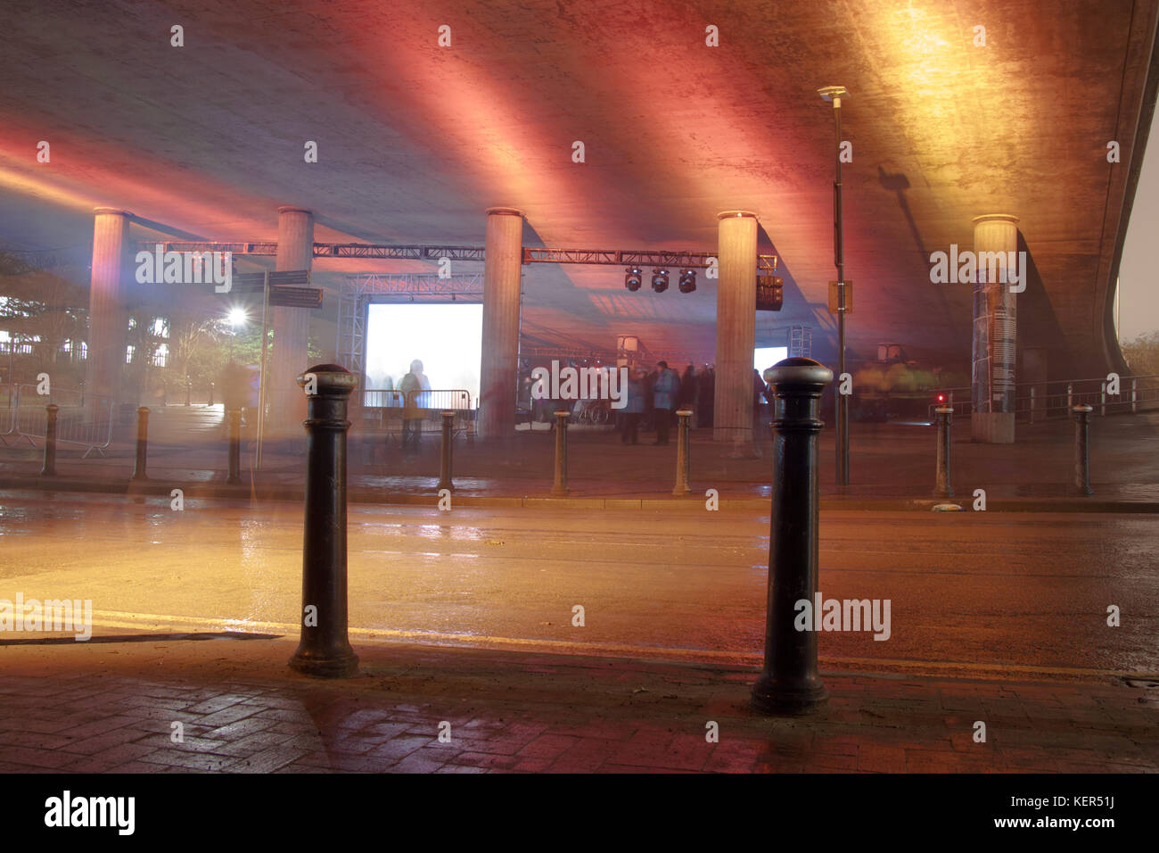 Arte di installazione per Hull City della cultura Gennaio 2017 l'installazione sotto un63 omaggio a ottanta acido casa rave video musicali Foto Stock