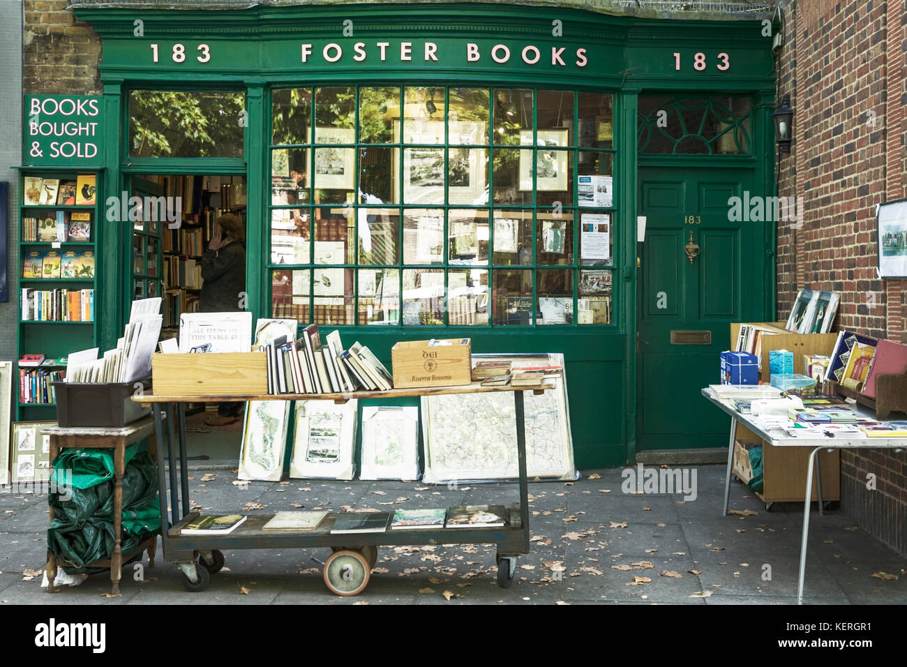 Librerie UK. Promuovere libri, Chiswick High Rd, Chiswick, Londra. Le librerie in un edificio del XVIII secolo. Bookshop Londra UK. Foto Stock