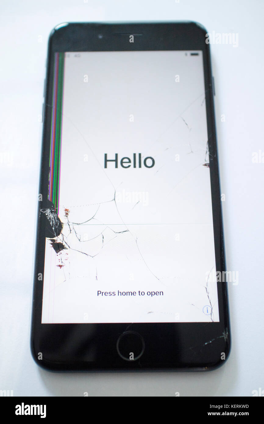 Apple iphone 7 plus con schermo incrinato Foto Stock