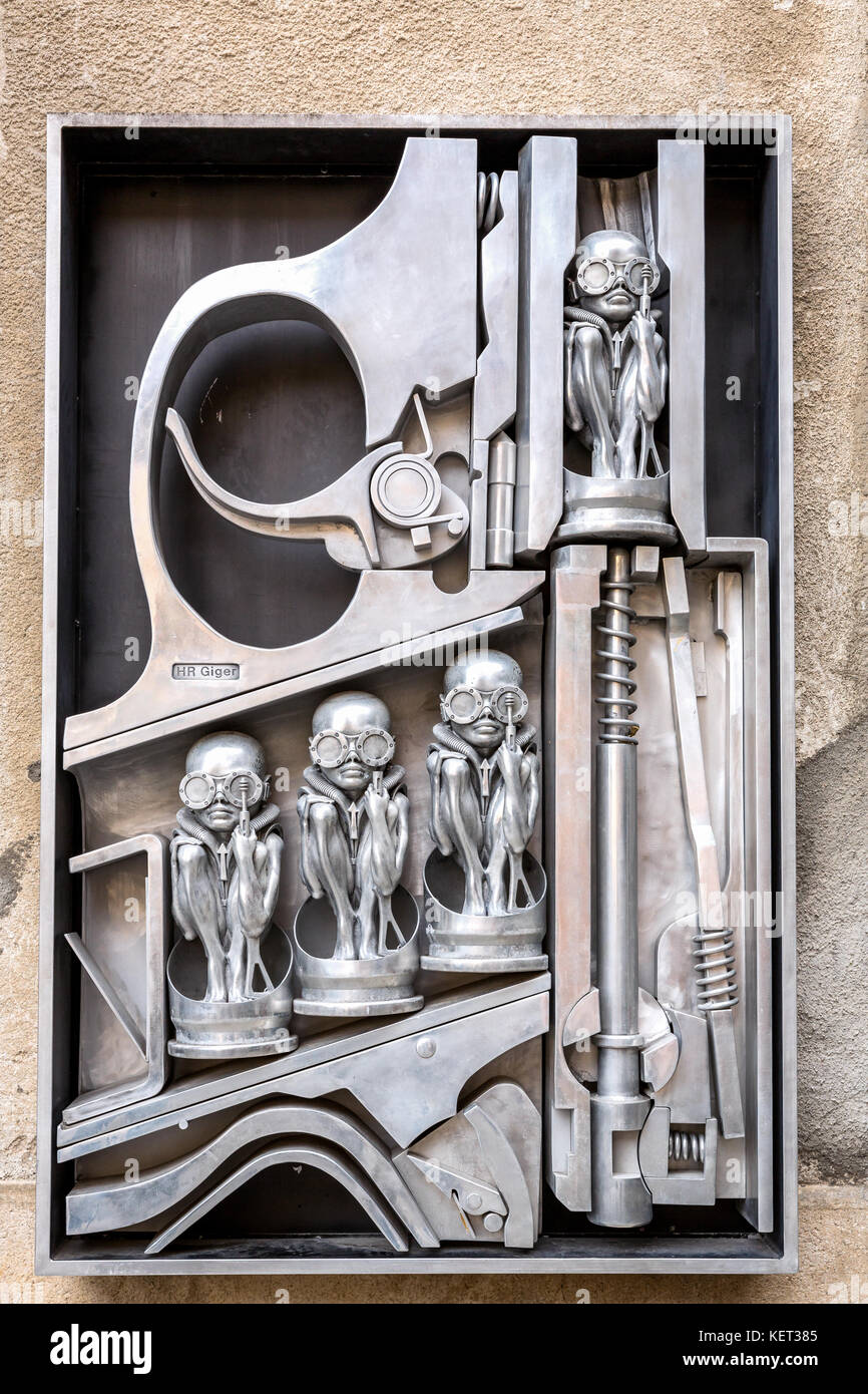 Nascita macchina scultura di Gruyères, Svizzera Foto Stock