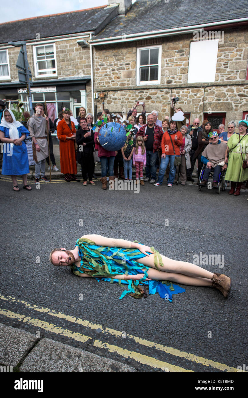 Il Ordinalia - Cornish mistero riproduzioni eseguite durante il Penryn Kemeneth una due giorni di heritage festival a Penryn Cornwall. Foto Stock