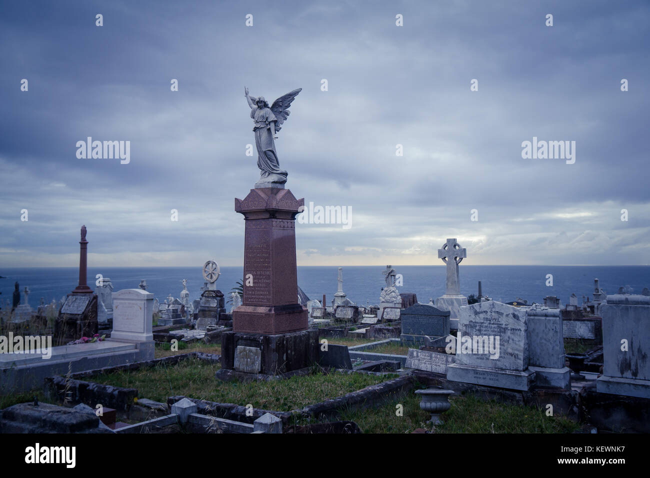 Cimitero di Waverley a Sydney, monumentale cimitero oceanside, fondata nel 1877, la casa per le tombe di molti esponenti australiani Foto Stock