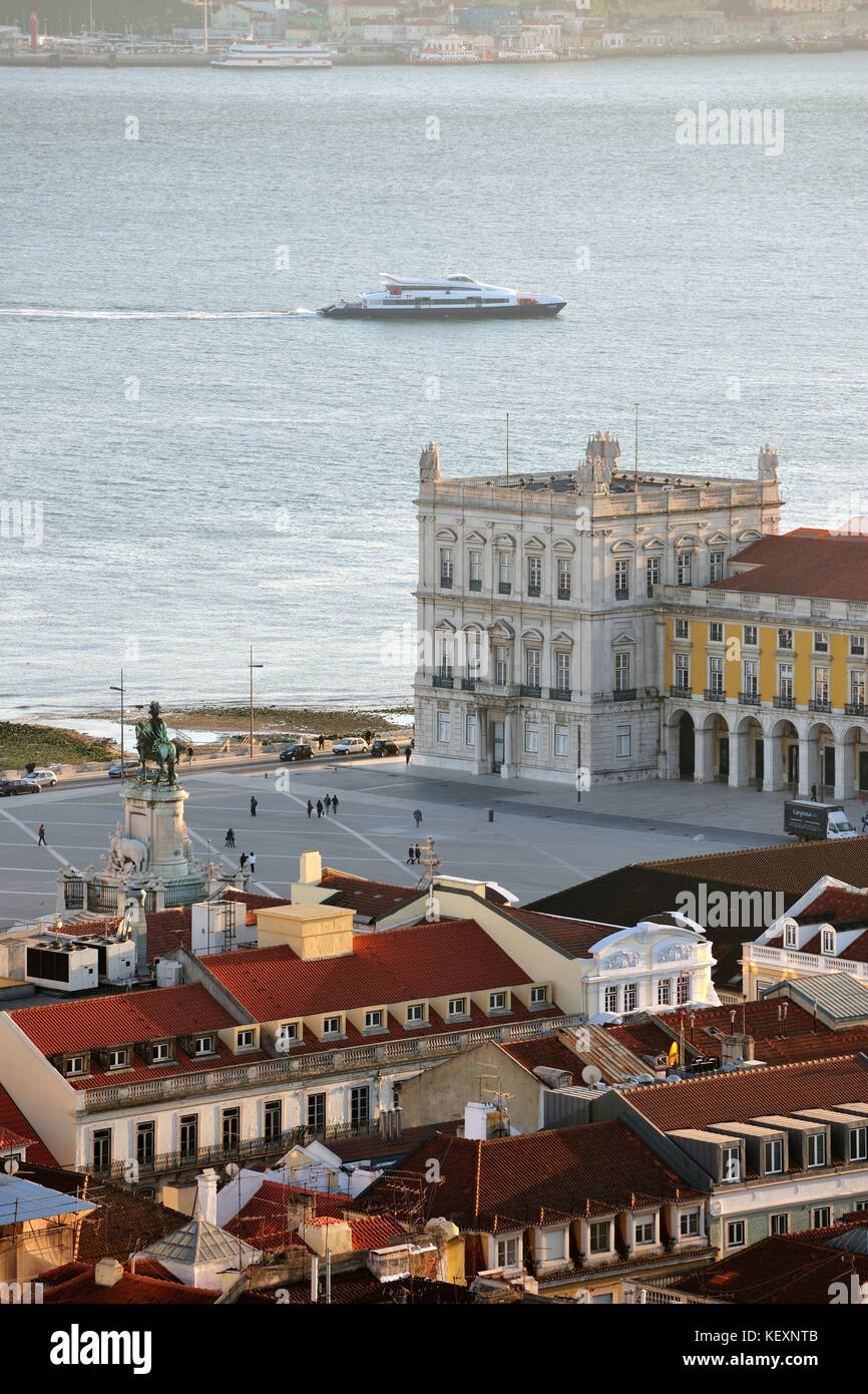 Terreiro do Paço e il fiume Tago. Lisbona, Portogallo Foto Stock