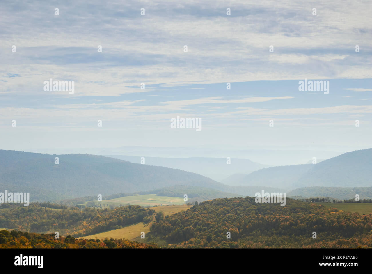 L'Allegheny montagne vicino Frostburg, Maryland, come si vede dal grande passaggio di Allegheny Trail Foto Stock