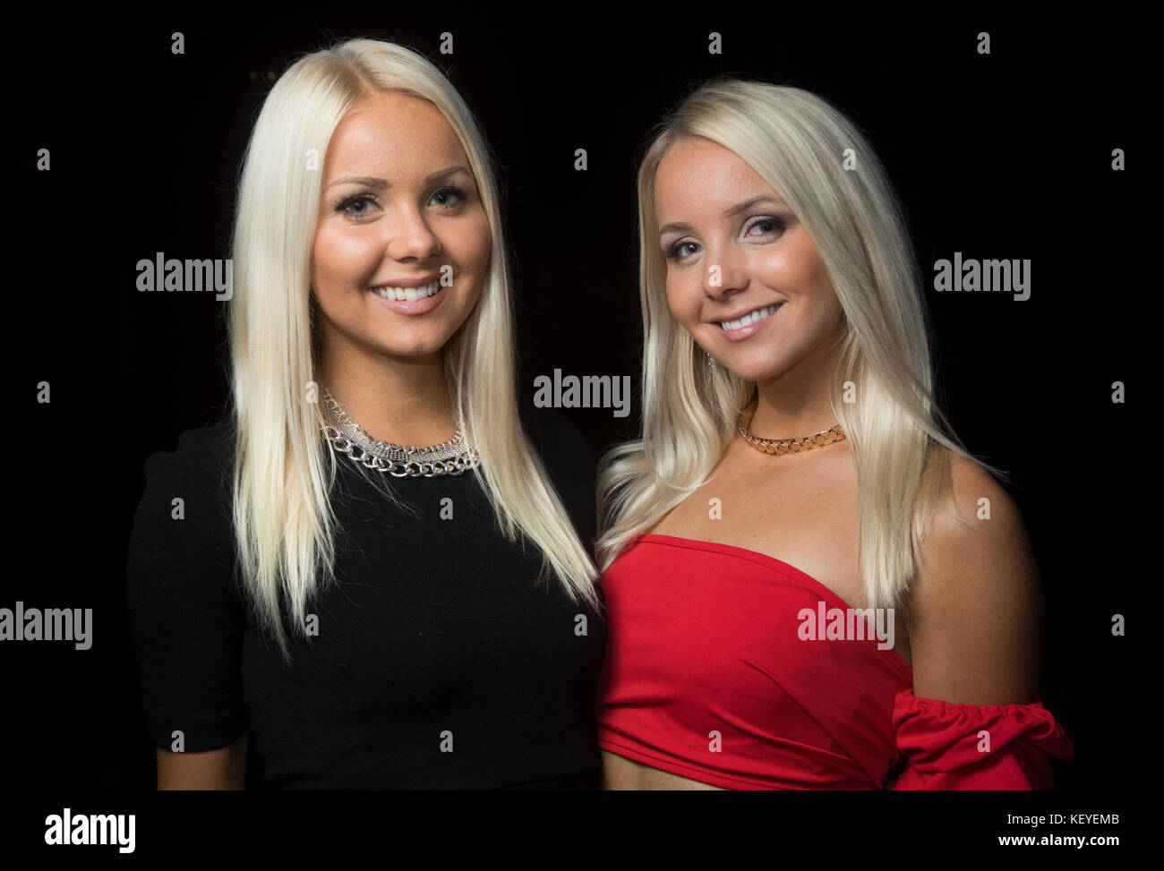 Nina e Nita, modelli twin, Stile Fashion Week, Pacific Design Center, West Hollywood, Los Angeles, California, Stati Uniti d'America Foto Stock