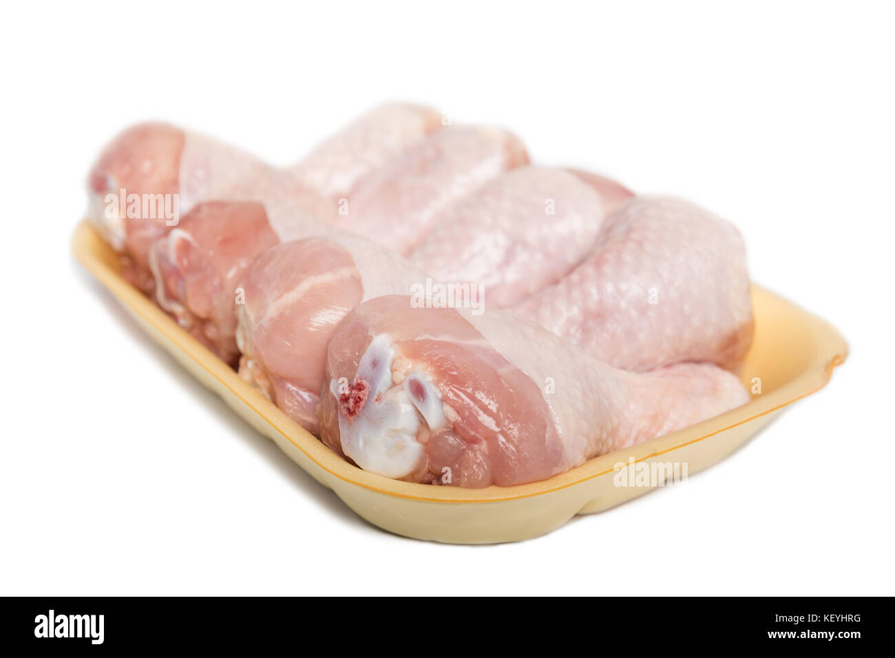 Il pollo crudo cosce di pollo disossate in pacchetto Foto Stock