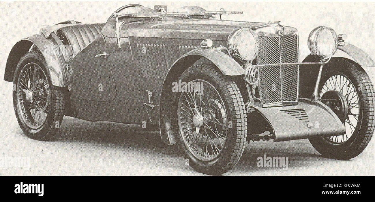 Una 1933 MG J2, un'auto sportiva britannica a due posti prodotta tra il 1932 e il 1934, nota per il suo design leggero e il motore da 847 cc. Foto Stock