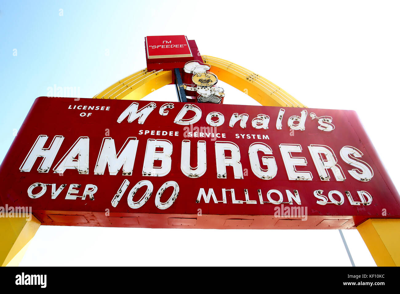 Vintage e storico McDonald's sign costruito nel 1959 in Green Bay, Wisconsin. Il primo McDonald in Green Bay, Wisconsin USA. Foto Stock