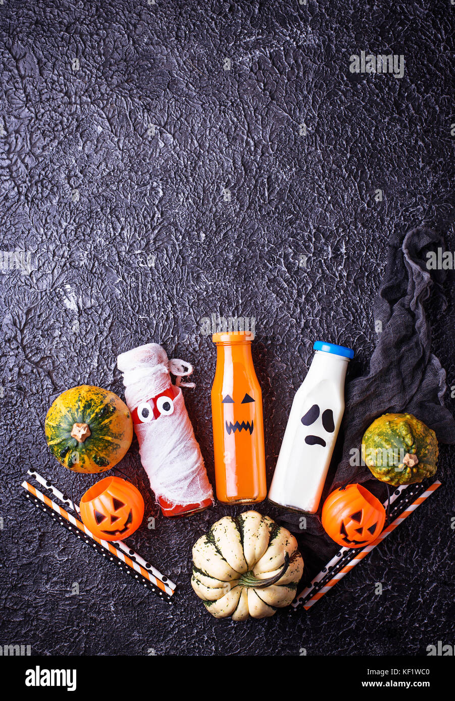 Selezione di diverse bevande halloweens per party Foto Stock