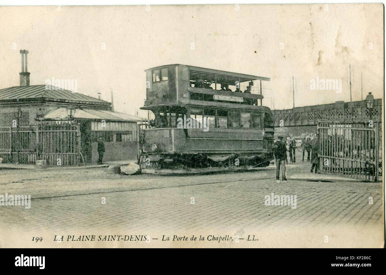 LL 199 LA PLAINE STD la porte de la Chapelle Foto Stock