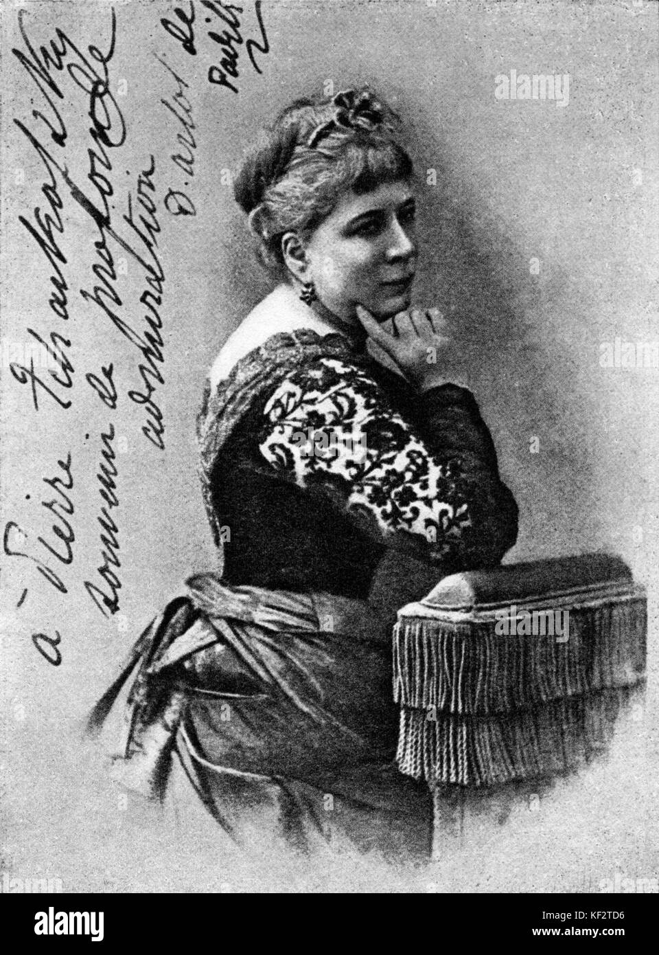 Désirée Artôt in una immagine firmata dedicata a Piotr Tchaikovsky, parlando della sua profonda ammirazione per lui. I due sono stati brevemente impegnato, ma il matrimonio non ha mai avuto luogo. DA: belga soprano, 21 luglio, 1835 - 3 Aprile, 1907. PT: Il compositore russo, 7 maggio 1840 - 6 novembre 1893. Foto Stock
