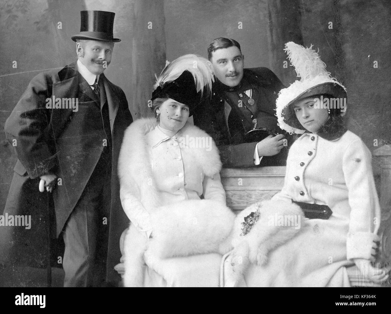 Tableau, moda, cappello, uniforme, baffi, studio, medaglia 3792 Foto Stock