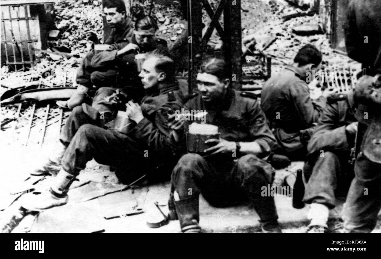 Raccolta di Stroop Varsavia insurrezione del Ghetto SS soldati 01 Foto Stock