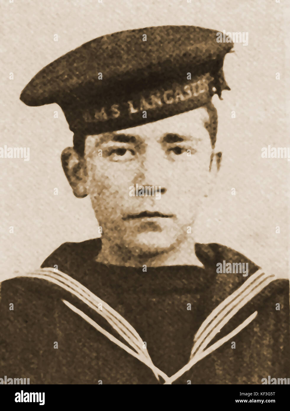 1919 - Ritratto di 16 anno vecchio marinaio inglese boy. Jacky Cornwell V.C, (John Travers Cornwell boy eroe della battaglia dello Jutland - ex boy scout & esercito volontario partecipante Foto Stock