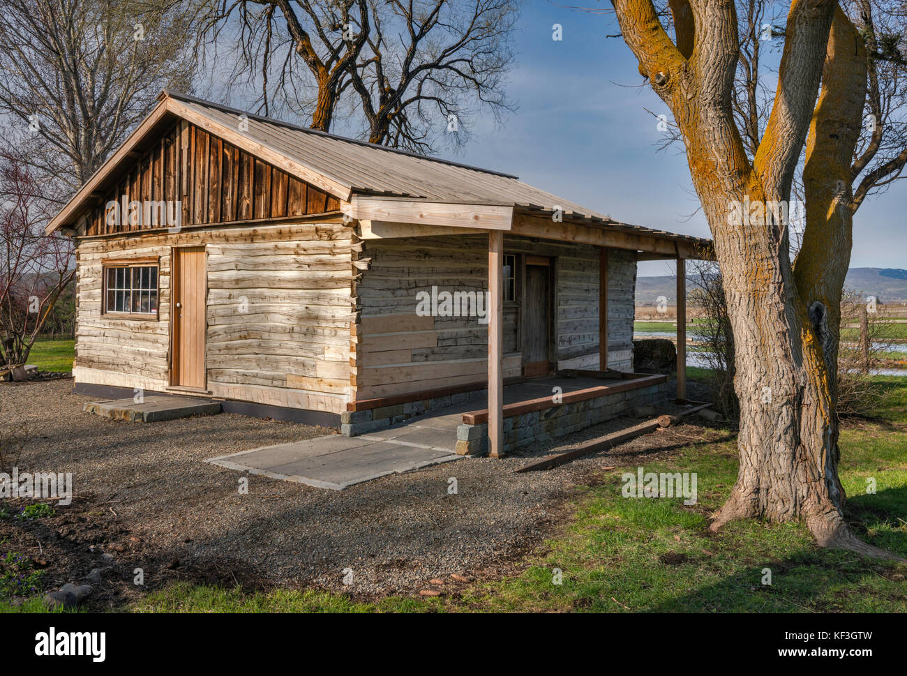Olmstead Cabin, storica fattoria pioniera, Olmstead Place state Park a Ellensburg, Washington, Stati Uniti Foto Stock